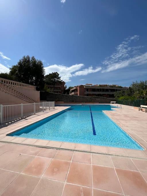 Appartement Avec Jardin Au Coeur De Saint-Tropez. Eksteriør bilde
